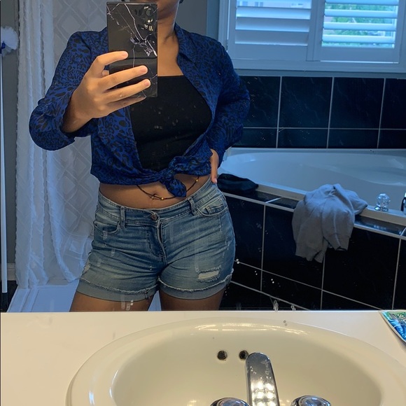 ATTITUDE blouse collar button down, black and blue - Picture 5 of 7